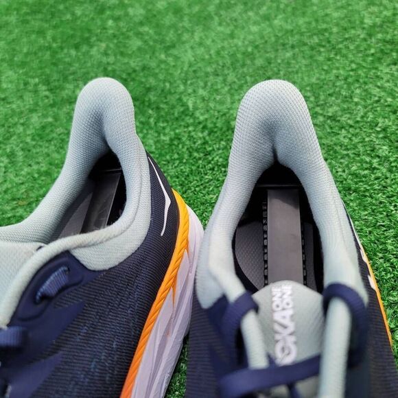 Hoka One One Clifton 7 wide - Women's running shoes - Size 10.5D - Picture 6 of 11